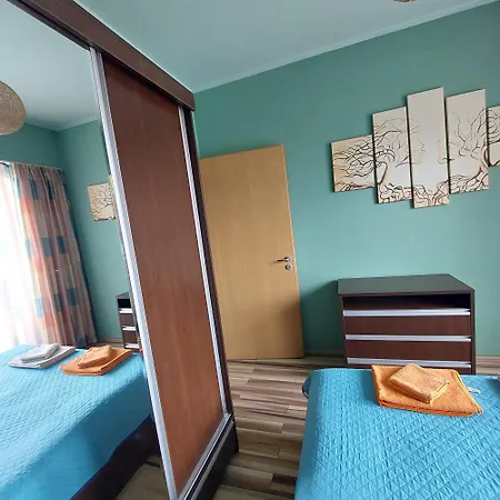 Very Big Apartment *